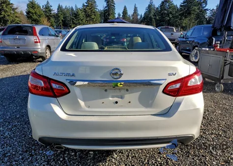 2017 Nissan Altima 2.5 z USA, uszkodzony, nr VIN 1N4AL3AP6HC264865